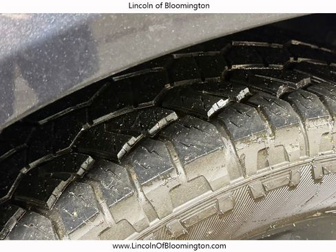 Used 2018 RAM 1500 SLT image 15