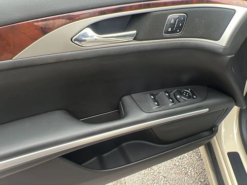 Used 2014 Lincoln MKZ w/ Equipment Group 102A Reserve FWD image 24