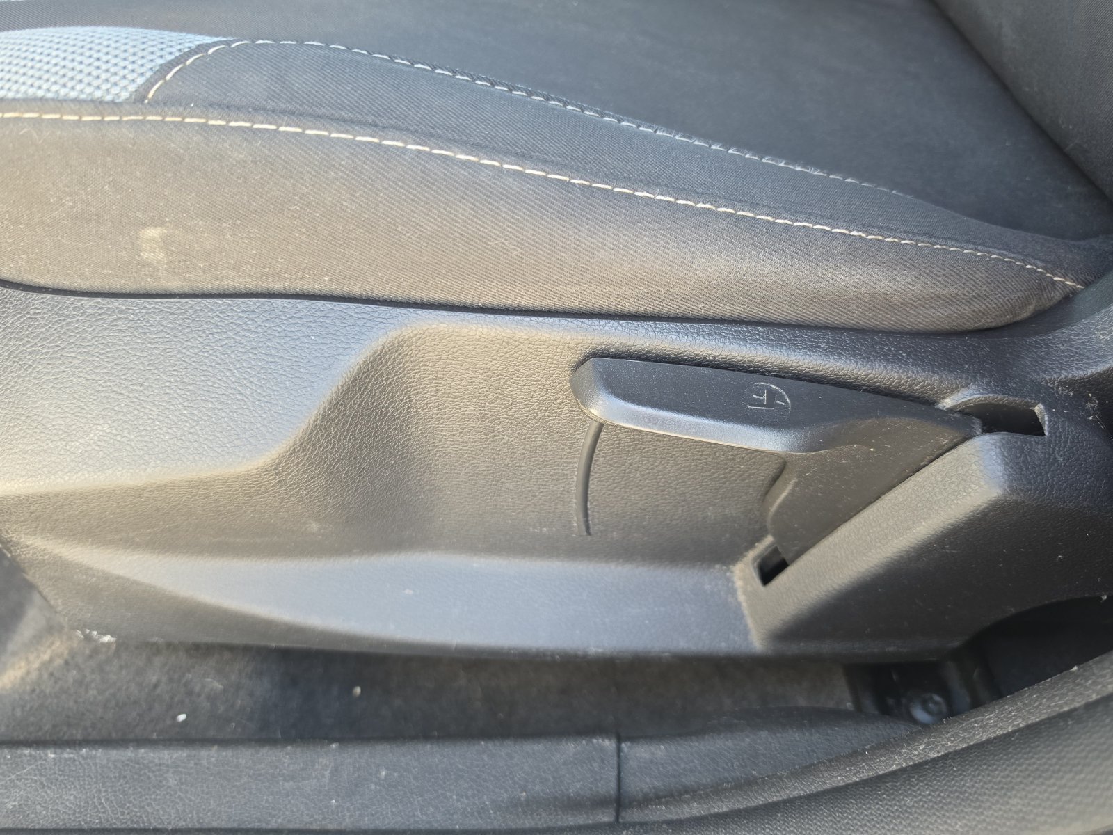 Used 2014 Ford Focus ST FWD image 11