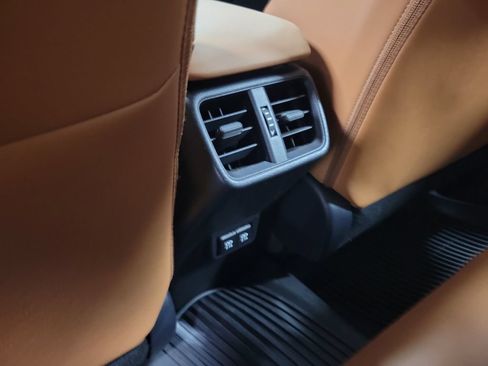 Used 2019 Lexus UX 250h AWD/4WD image 31