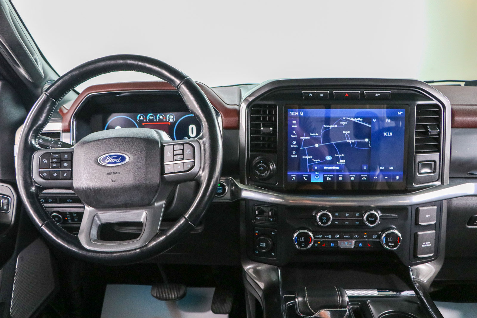 Used 2021 Ford F150 Lariat w/ Equipment Group 502A High AWD/4WD image 19