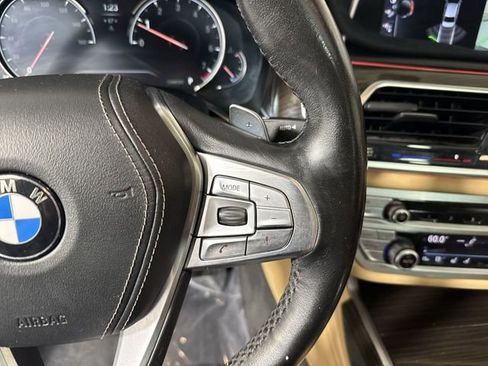Used 2016 BMW 750i xDrive AWD/4WD image 13