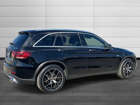 Certified 2022 Mercedes-Benz GLC 43 AMG 4MATIC image 3
