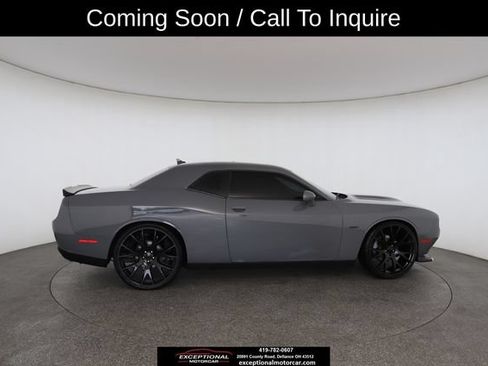 Used 2019 Dodge Challenger R/T w/ Blacktop Package RWD image 22