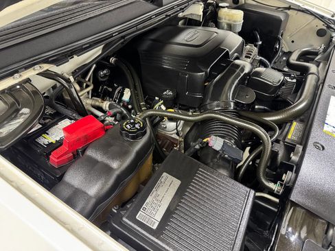 Used 2010 GMC Yukon SLT image 84