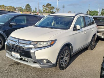 Used 2016 Mitsubishi Outlander SE