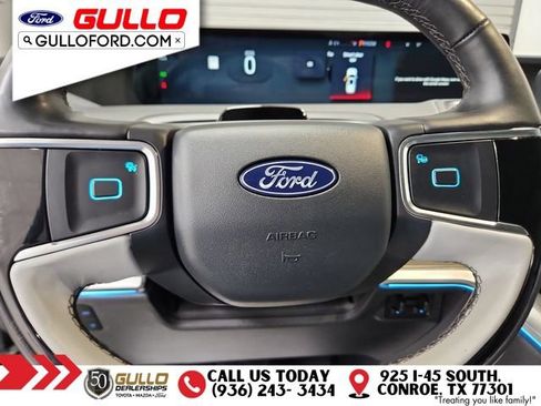 Used 2025 Ford Expedition Max Platinum image 24
