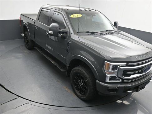 Used 2021 Ford F350 Platinum w/ Tremor Off-Road Package image 21