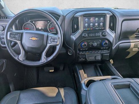 Used 2022 Chevrolet Silverado 2500 LTZ w/ LTZ Premium Package image 14