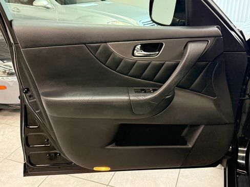 Used 2016 INFINITI QX70 2WD image 15