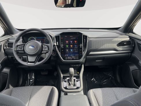 Certified 2025 Subaru Forester Premium AWD/4WD image 17