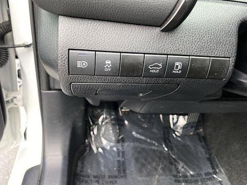 Certified 2023 Toyota Camry SE w/ Convenience Package FWD image 23