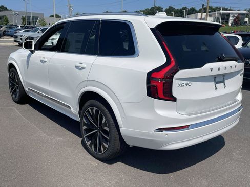 New 2026 Volvo XC90 B6 Plus w/ Protection Package Premier image 5