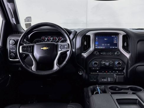 Used 2021 Chevrolet Silverado 2500 LTZ w/ Z71 Off-Road Package AWD/4WD image 14