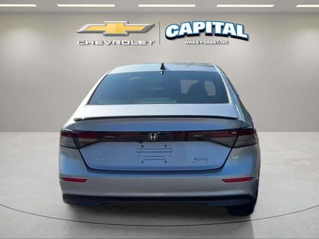 Used 2023 Honda Accord Sport image 5