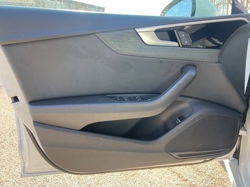 Used 2022 Audi A5 2.0T Premium image 10