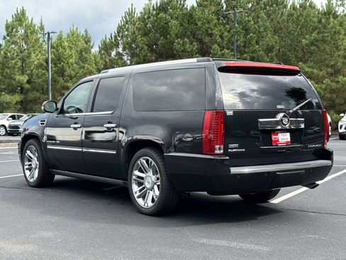 Used 2010 Cadillac Escalade ESV Platinum image 25