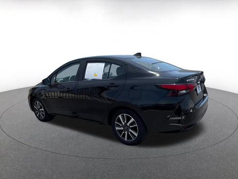 Used 2025 Nissan Versa SV FWD image 10