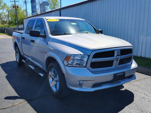 Used 2013 RAM 1500 Express AWD/4WD image 2