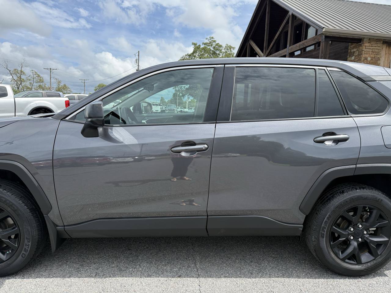Used 2024 Toyota RAV4 LE FWD image 35