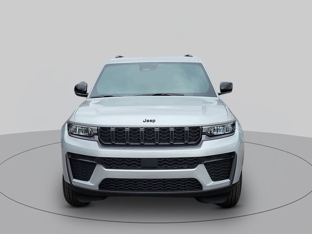 New 2026 Jeep Grand Cherokee Altitude AWD/4WD image 8