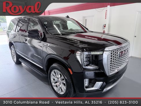 Used 2022 GMC Yukon Denali AWD/4WD image 3