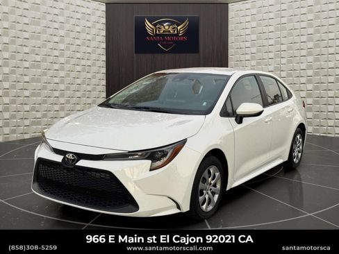 Used 2022 Toyota Corolla LE image 4
