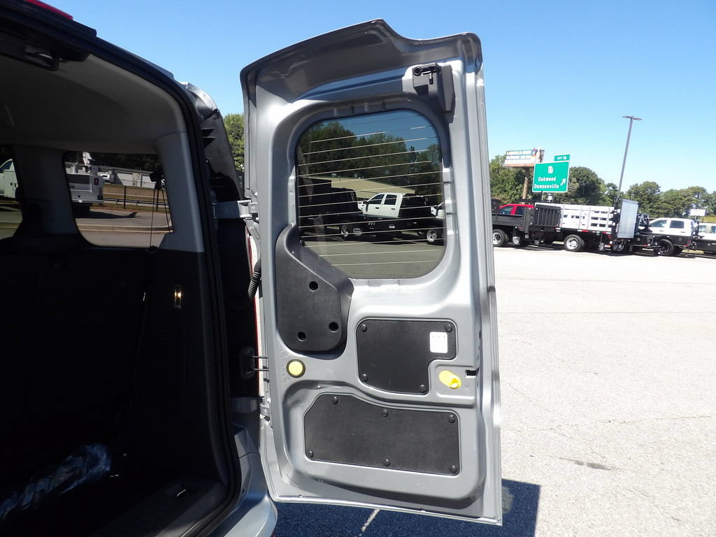 Used 2023 Ford Transit Connect XLT FWD image 47