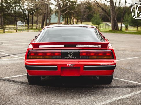 Used 1989 Pontiac Firebird Formula RWD image 13