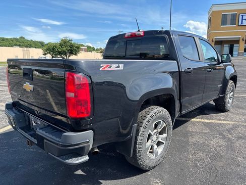 Used 2018 Chevrolet Colorado Z71 AWD/4WD image 5