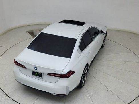 Used 2026 BMW 530i image 79