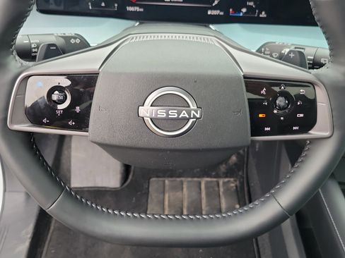 Used 2025 Nissan Murano SL image 25