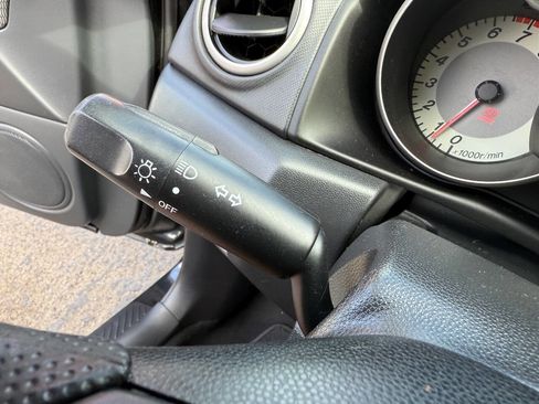 Used 2008 MAZDA MAZDA3 i Touring image 23