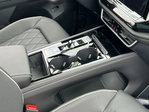 New 2026 Volkswagen Atlas SEL Premium R-Line image 11