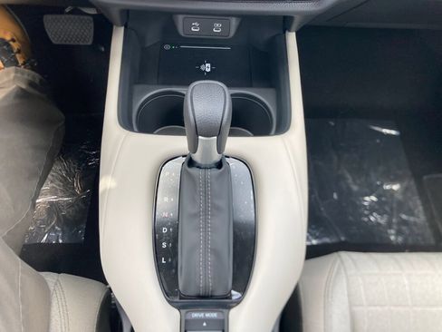 New 2027 Honda HR-V LX image 13