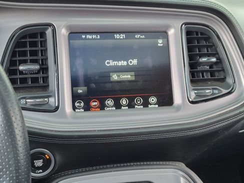 Used 2023 Dodge Challenger R/T w/ Plus Package image 11