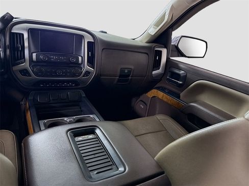 Used 2017 GMC Sierra 1500 SLT image 17