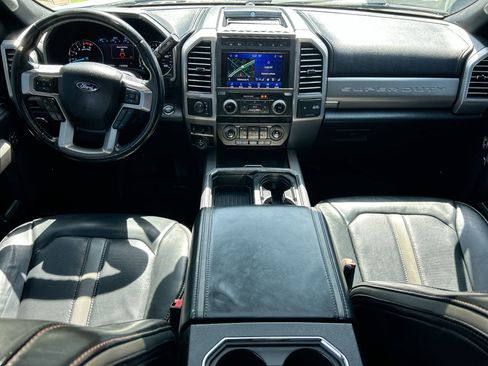 Used 2020 Ford F450 Platinum w/ FX4 Off-Road Package image 18