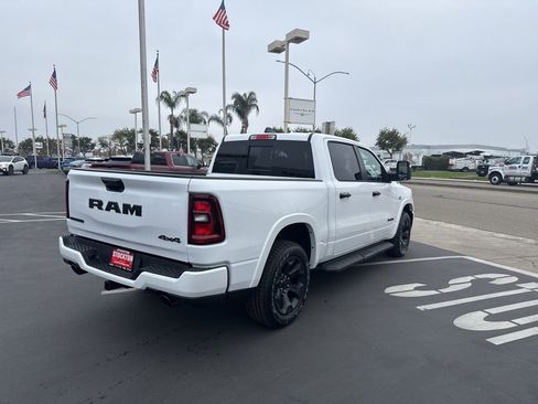 New 2026 RAM 1500 Big Horn w/ Night Edition AWD/4WD image 5