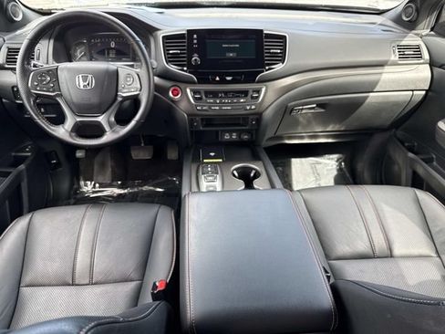Certified 2024 Honda Passport TrailSport image 16