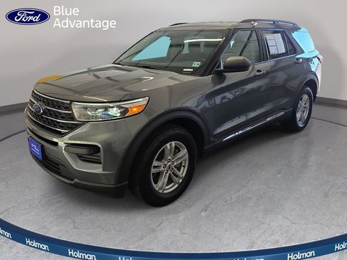 Certified 2023 Ford Explorer XLT image 1