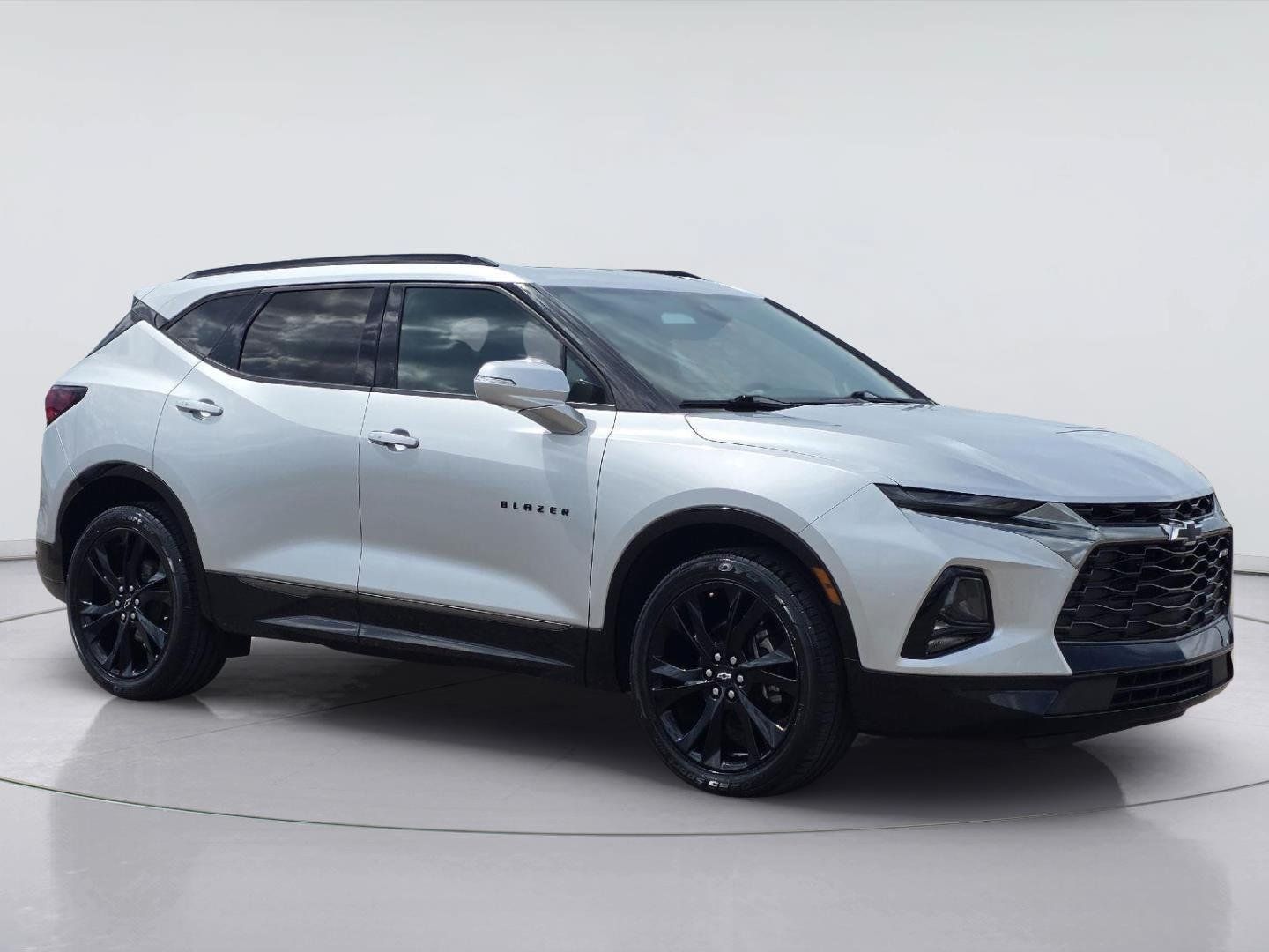 Used 2019 Chevrolet Blazer RS FWD image 3