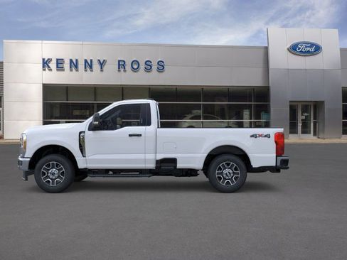 New 2025 Ford F350 XLT image 4