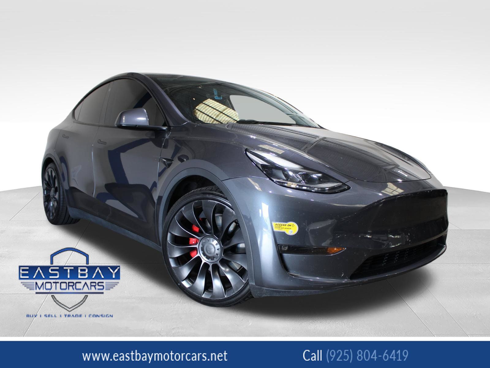 Used 2022 Tesla Model Y Performance AWD/4WD image 1