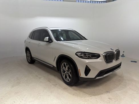 Used 2023 BMW X3 xDrive30i w/ Convenience Package image 3