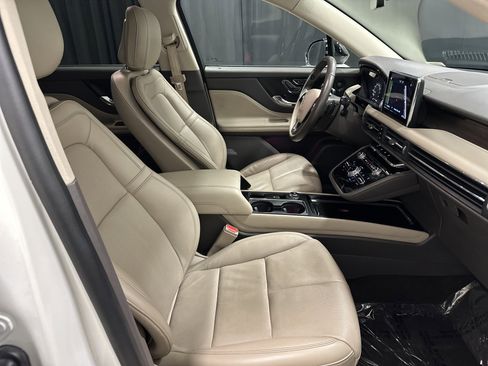 Used 2020 Lincoln Corsair Reserve w/ Equipment Group 201A image 33