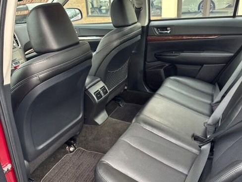 Used 2013 Subaru Legacy 2.5i Limited image 12