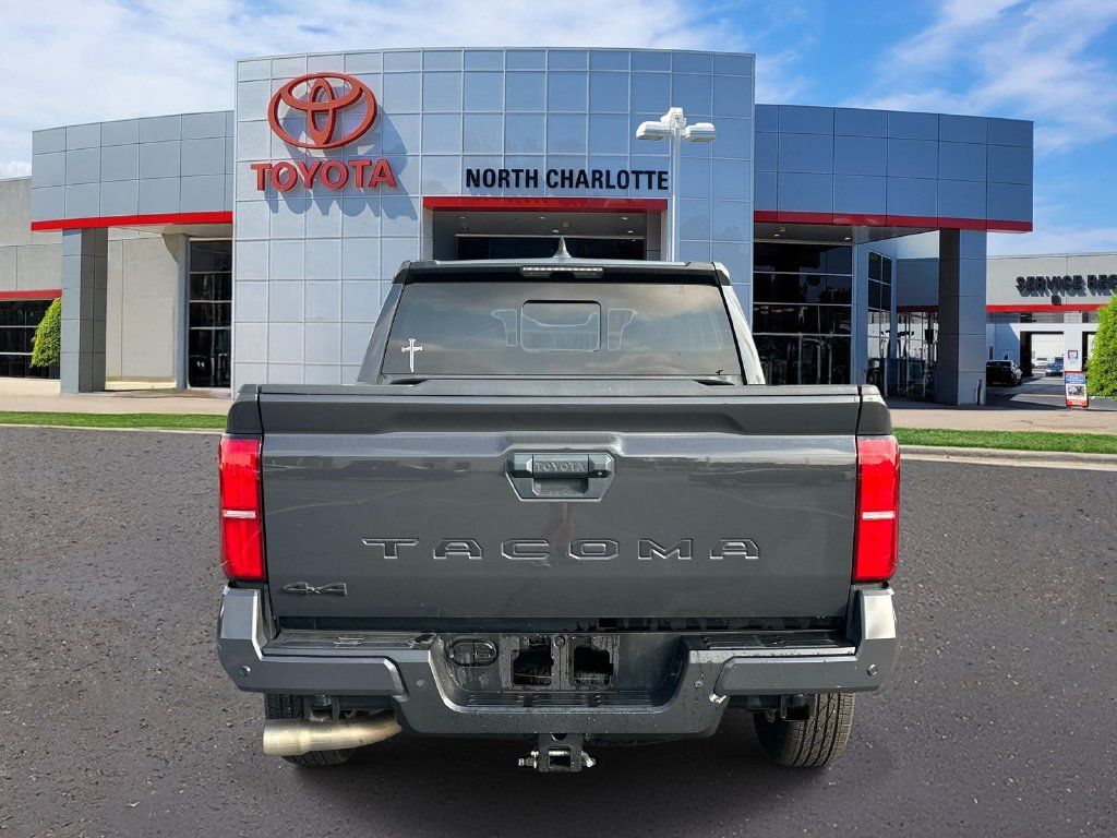 Used 2024 Toyota Tacoma SR5 AWD/4WD image 7