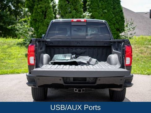 Used 2018 Chevrolet Silverado 1500 High Country AWD/4WD image 7