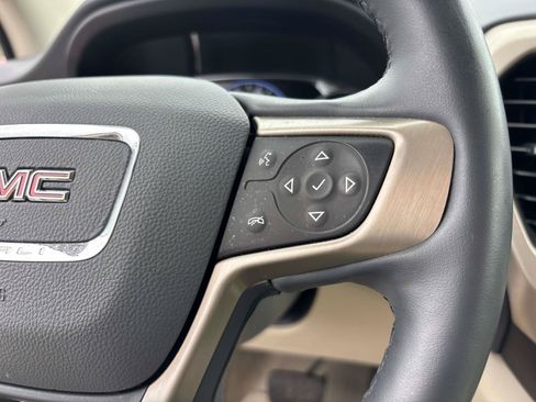 Used 2023 GMC Acadia Denali AWD/4WD image 23